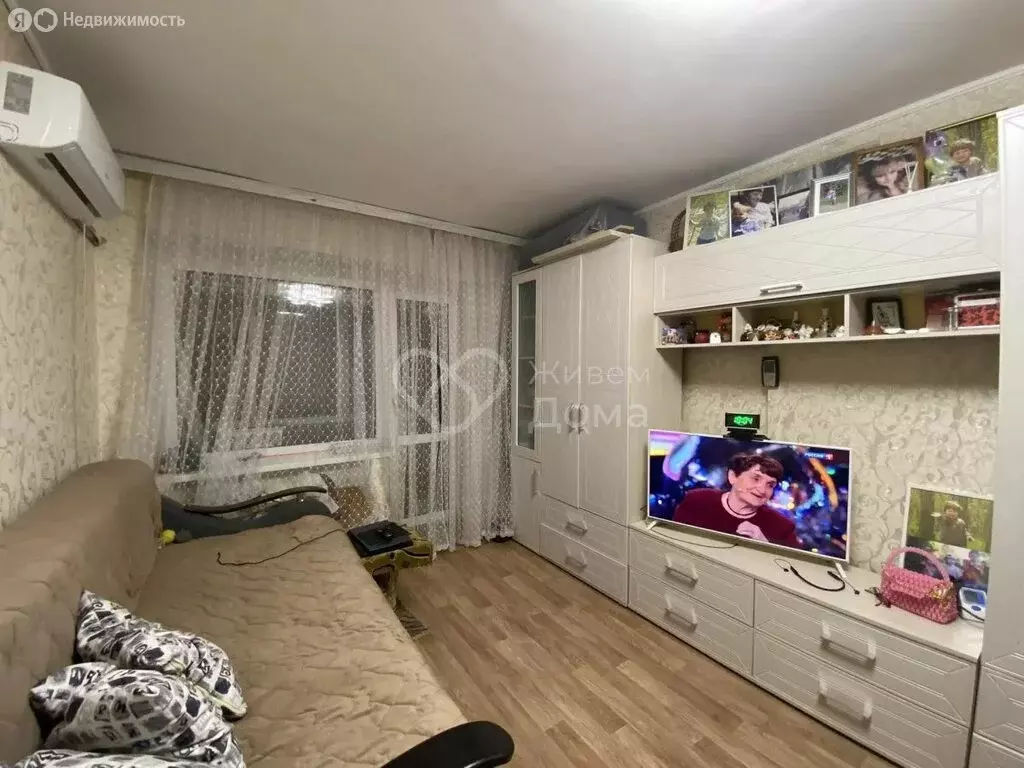 2-комнатная квартира: Волгоград, улица Маршала Ерёменко, 55 (42.9 м) - Фото 1