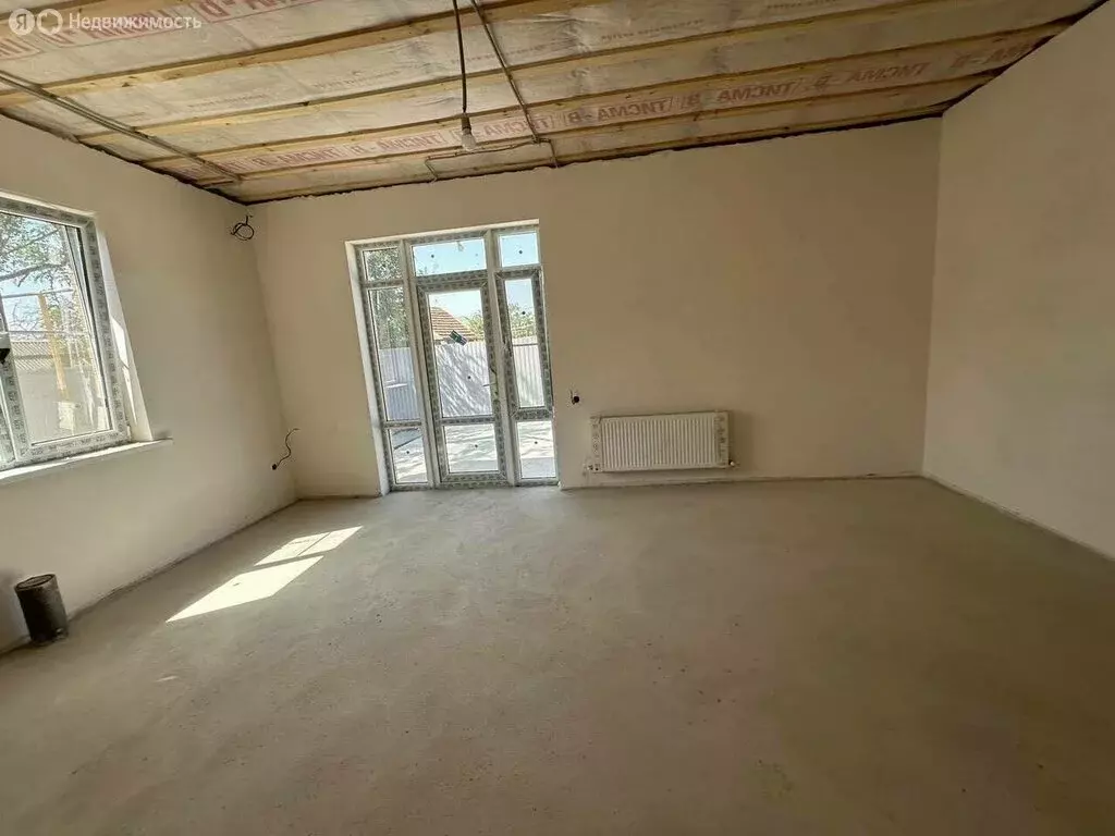 Дом в станица Новотитаровская, Революционная улица (85 м) - Фото 1