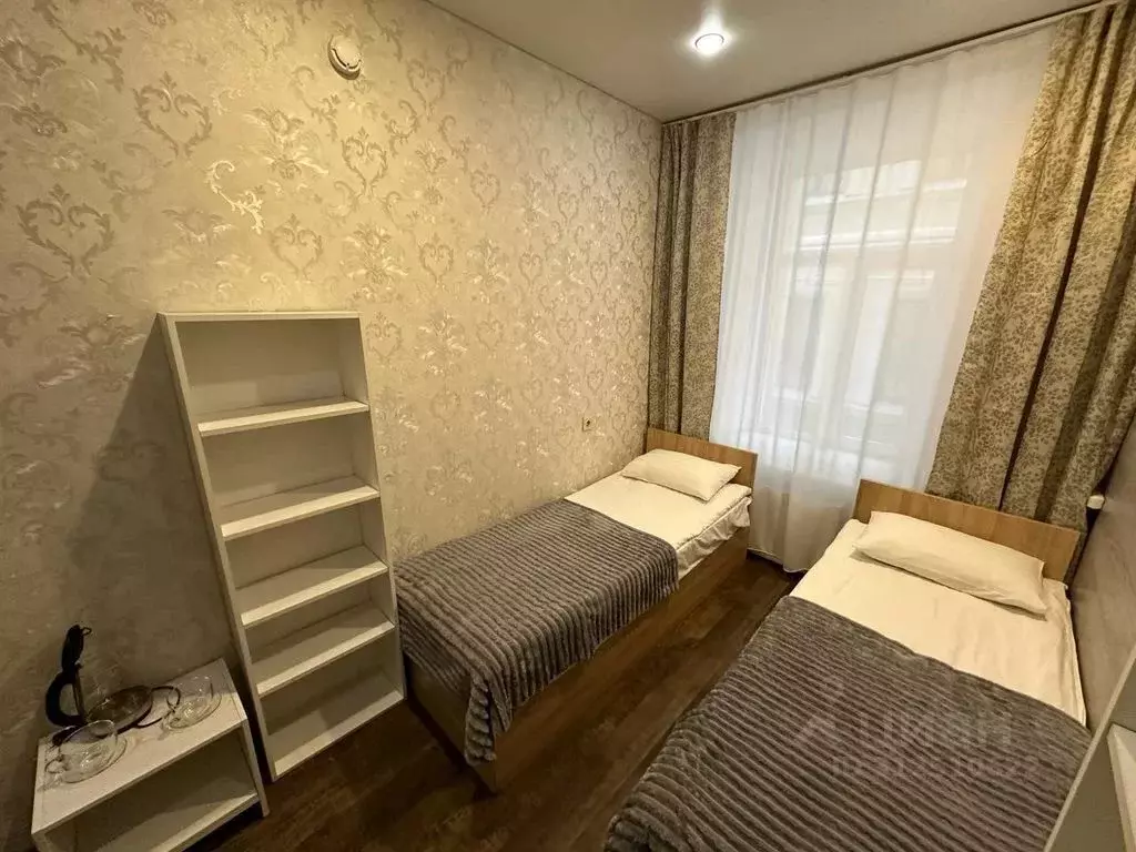 Комната Санкт-Петербург 3-я Советская ул., 9 - Фото 0