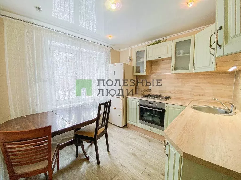 1-к. квартира, 45 м, 1/9 эт. - Фото 1