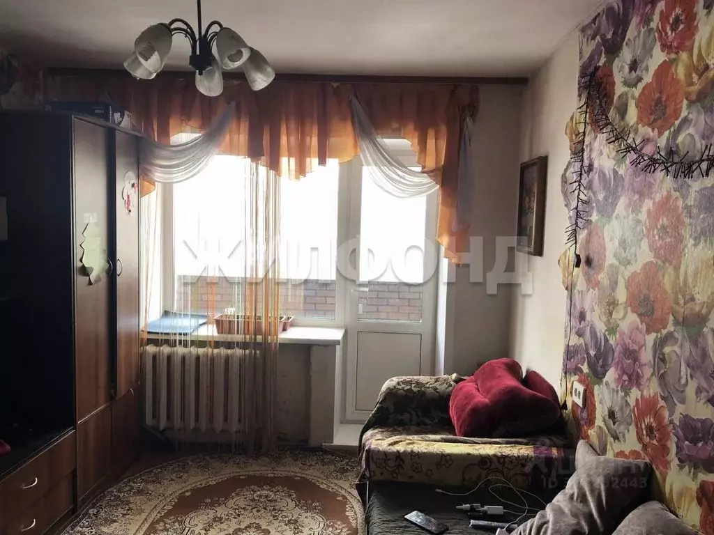 3-к кв. Новосибирская область, Новосибирск ул. Немировича-Данченко, ... - Фото 0