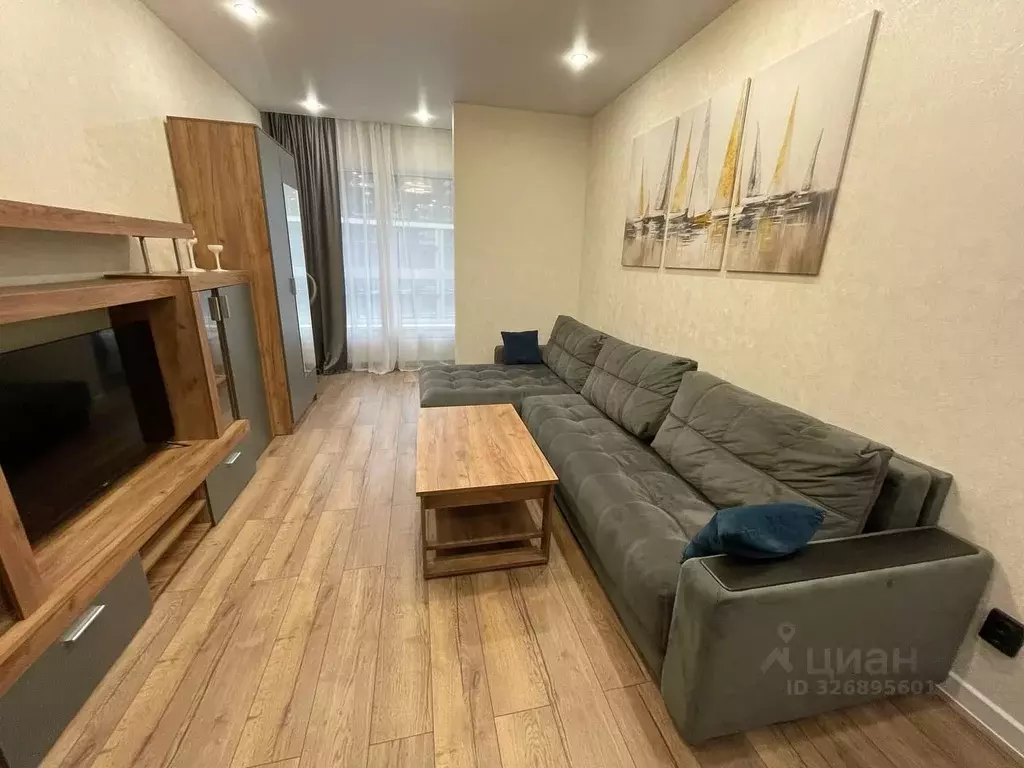 Студия Свердловская область, Екатеринбург ул. Машинная, 1в/2 (36.0 м) - Фото 1