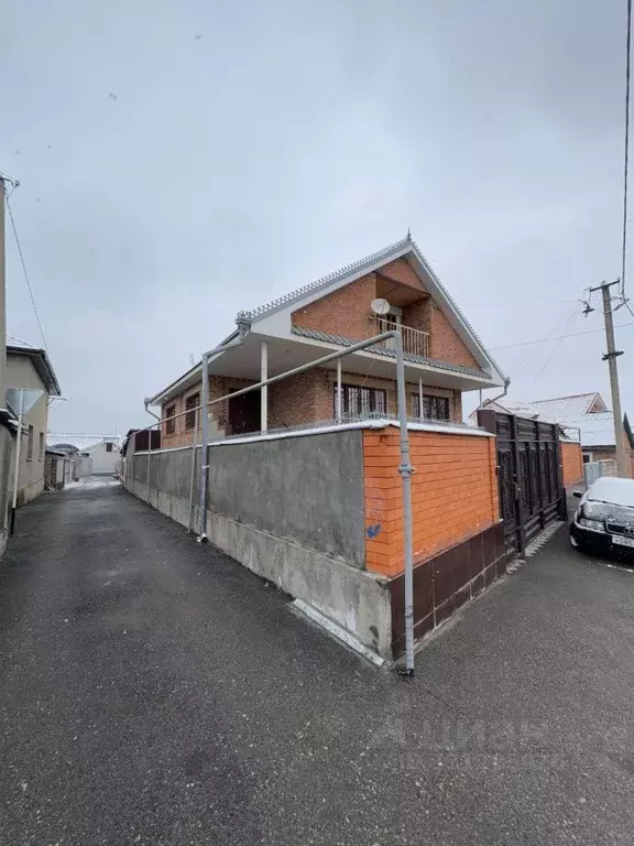 Дом в Кабардино-Балкария, Нальчик Вольный Аул кп, Аргуданская ул., 53 ... - Фото 1