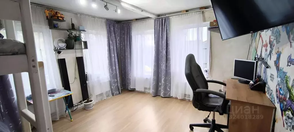 Дом в Челябинская область, Пласт Первомайская ул., 49 (42 м) - Фото 1