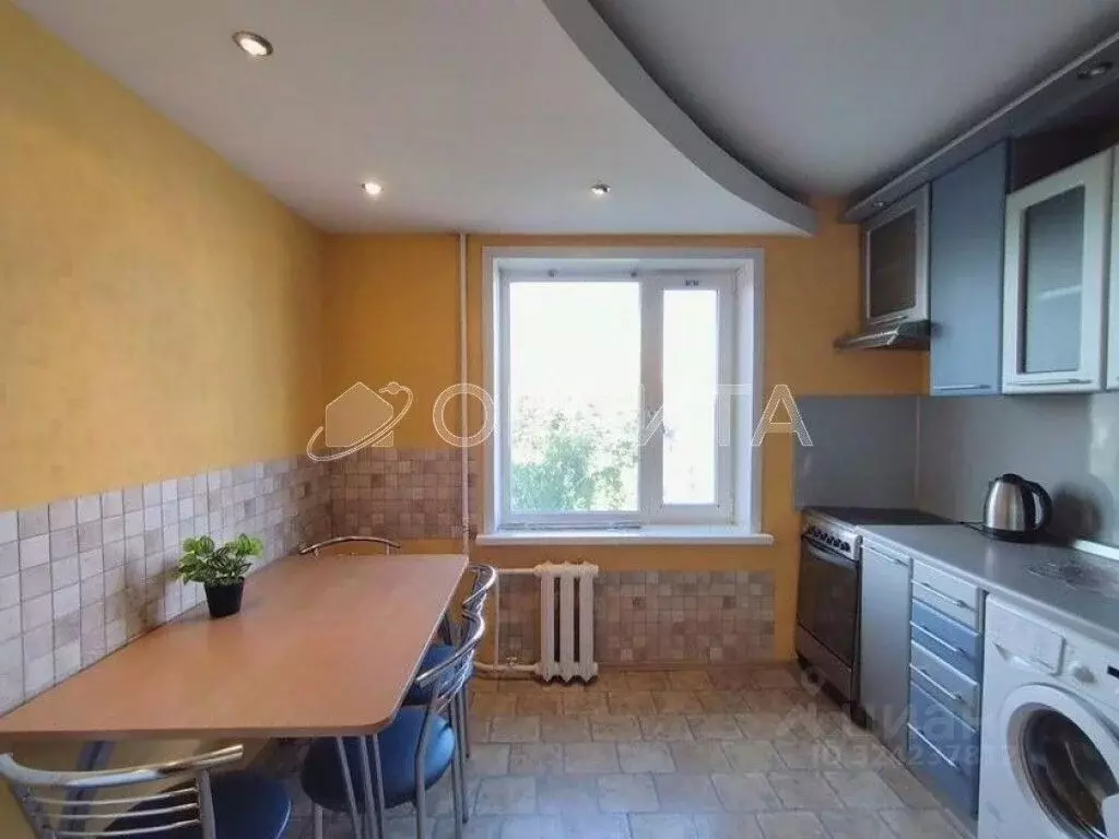 2-к кв. Тюменская область, Тюмень ул. 50 лет Октября, 54 (50.5 м) - Фото 2