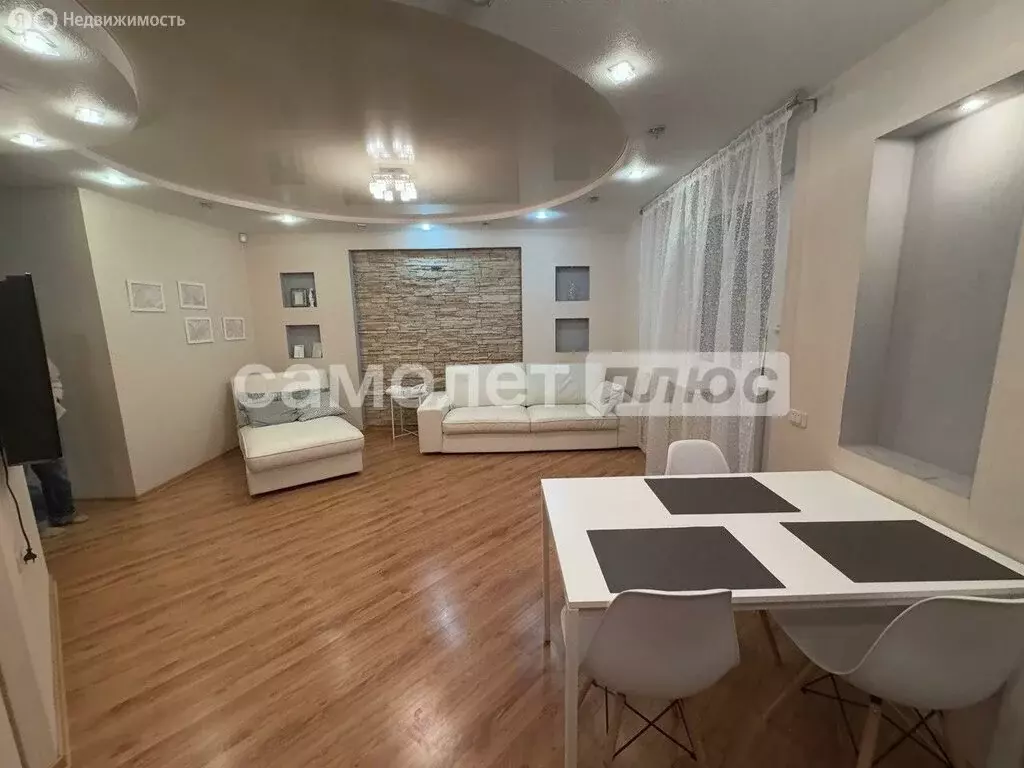 3-комнатная квартира: Череповец, Юбилейная улица, 20 (64.2 м) - Фото 2