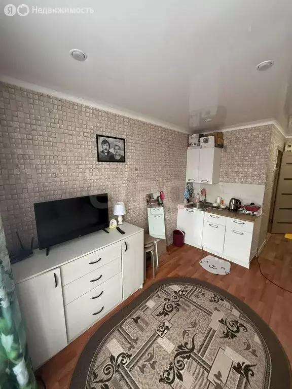 1-комнатная квартира: Тобольск, 6-й микрорайон, 28А (16.9 м) - Фото 1