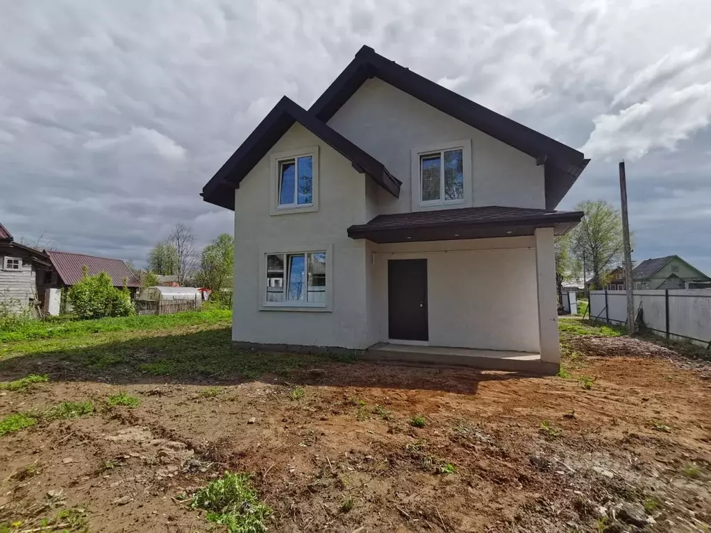 Дом в Новгородская область, Крестцы рп ул. Челпанова (130 м) - Фото 0