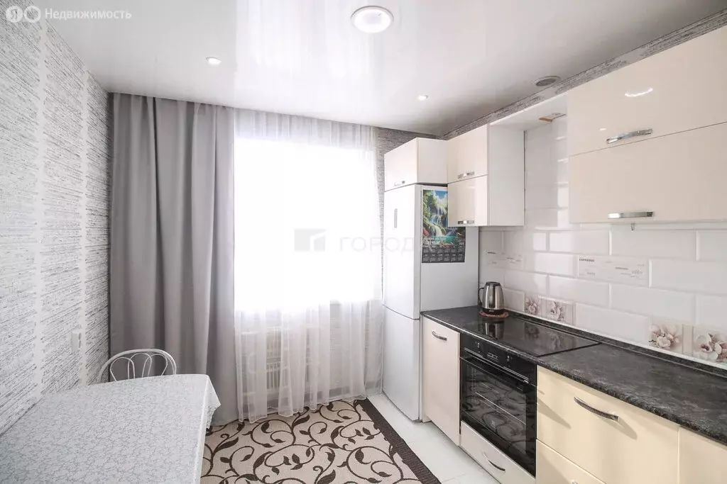 2-комнатная квартира: Барнаул, улица 280-летия Барнаула, 4 (59.3 м) - Фото 2