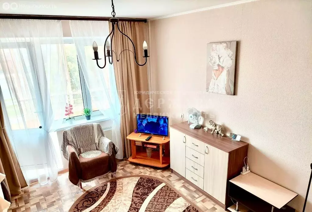 1-комнатная квартира: Кемерово, проспект Шахтёров, 86 (30 м) - Фото 1