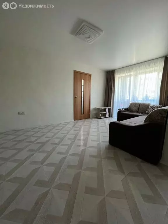 3-комнатная квартира: Новороссийск, улица Видова, 160 (57 м) - Фото 1