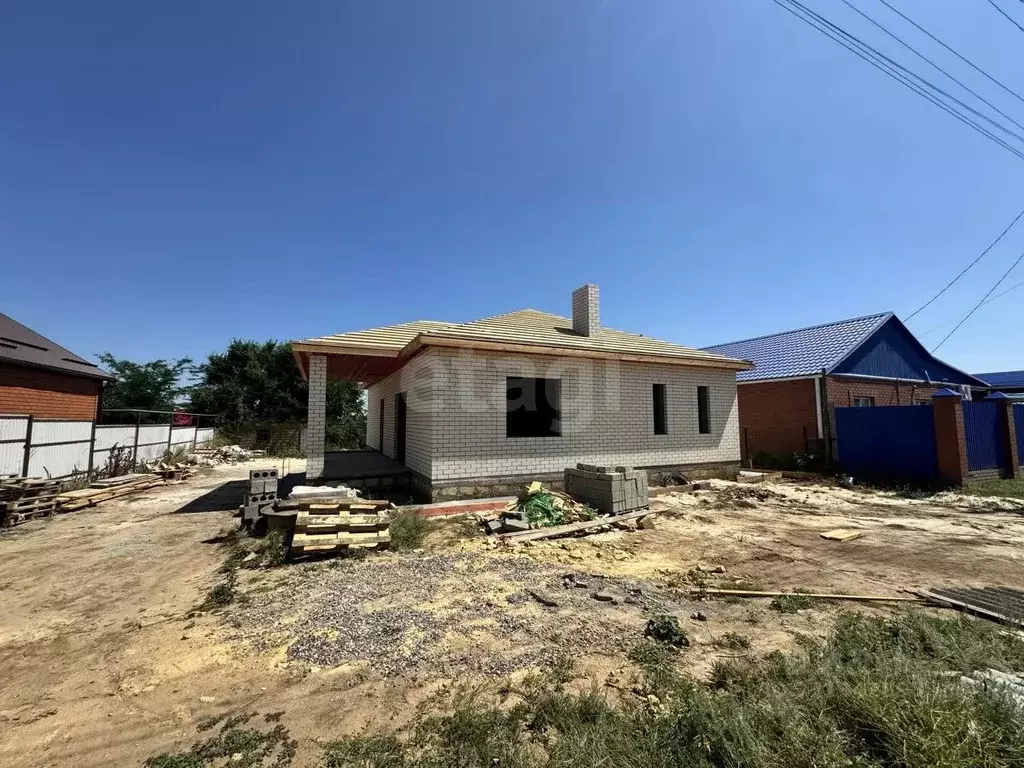 Дом в Калмыкия, Элиста Южного района 16-я ул., 23 (120 м) - Фото 2