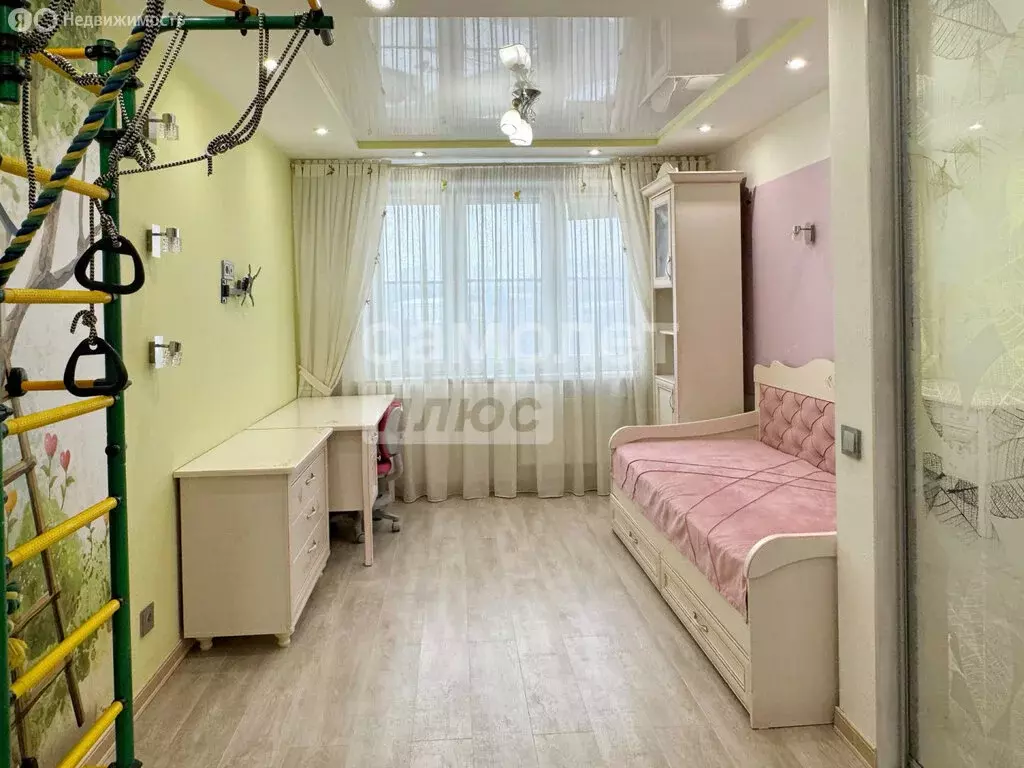 3-комнатная квартира: Киров, Мостовицкая улица, 1 (85.4 м) - Фото 1