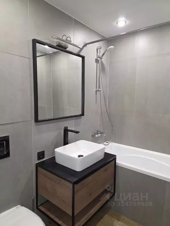 2-к кв. Мурманская область, Мурманск просп. Ленина, 17 (43.0 м) - Фото 1