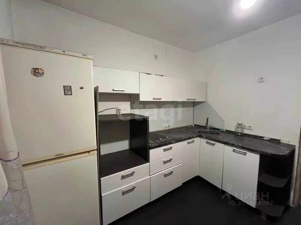 1-к кв. Тюменская область, Тюмень ул. Осипенко, 84 (32.5 м) - Фото 1