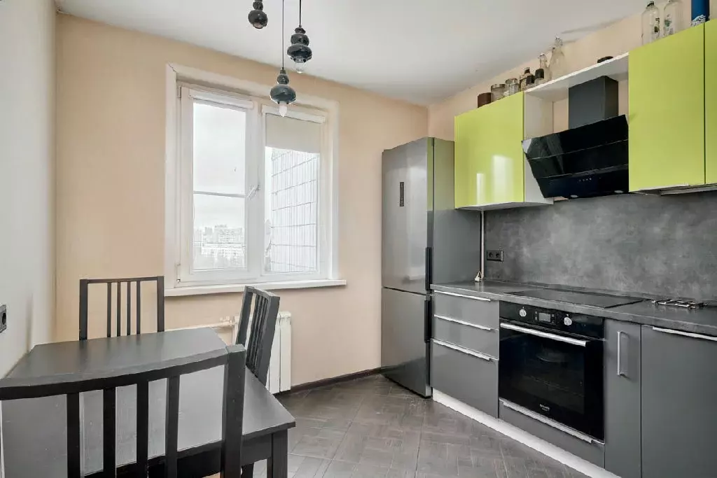 Продается 2-комнатная квартира - Фото 1