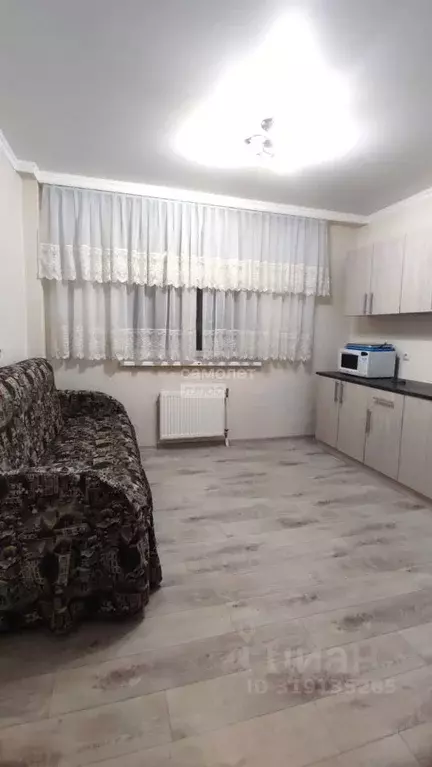 1-к кв. Омская область, Омск бул. Архитекторов, 1б (41.0 м) - Фото 1