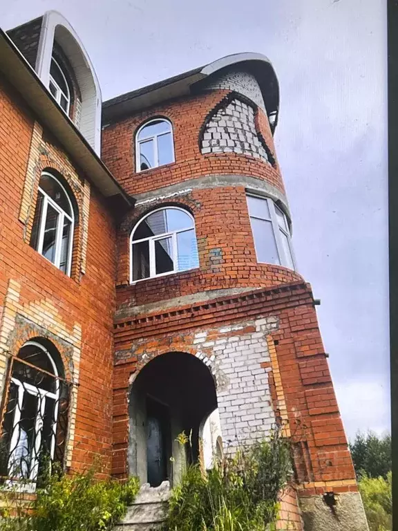 Дом в Калужская область, Калуга ул. Кукареки, 50 (600 м) - Фото 2