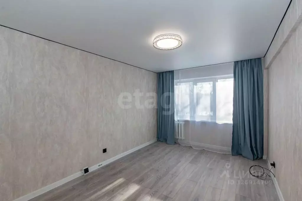 1-к кв. Омская область, Омск Городок Нефтяников мкр, ул. Марка ... - Фото 0