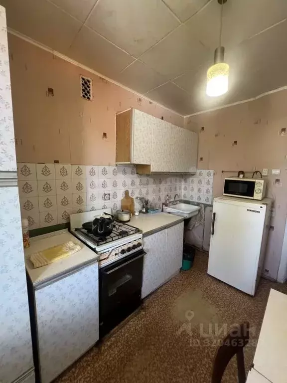 2-к кв. Тульская область, Алексин ул. Металлистов, 47 (47.1 м) - Фото 2