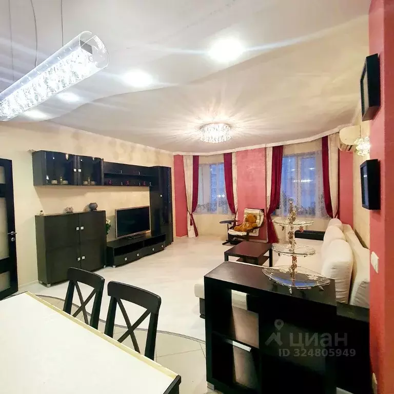 3-к кв. Краснодарский край, Геленджик Туристическая ул., 6к2 (106.3 м) - Фото 1