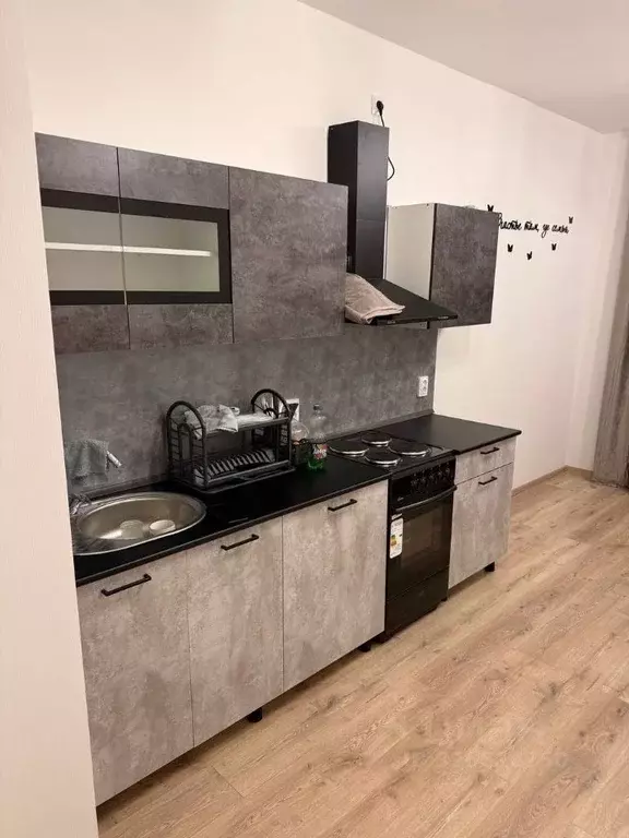 2-к кв. Свердловская область, Екатеринбург бул. Новосинарский, 5 (44.2 ... - Фото 1