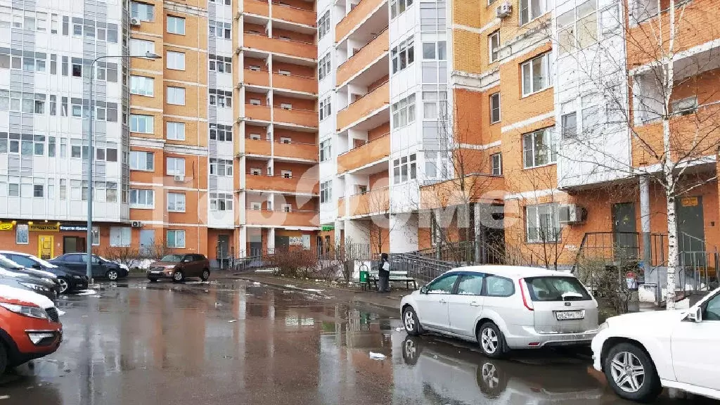 Продается 2-комнатная квартира - Фото 2