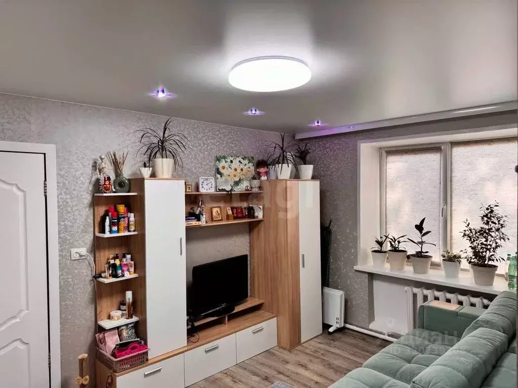 2-к кв. Удмуртия, Сарапул ул. Карла Маркса, 92Б (41.3 м) - Фото 0