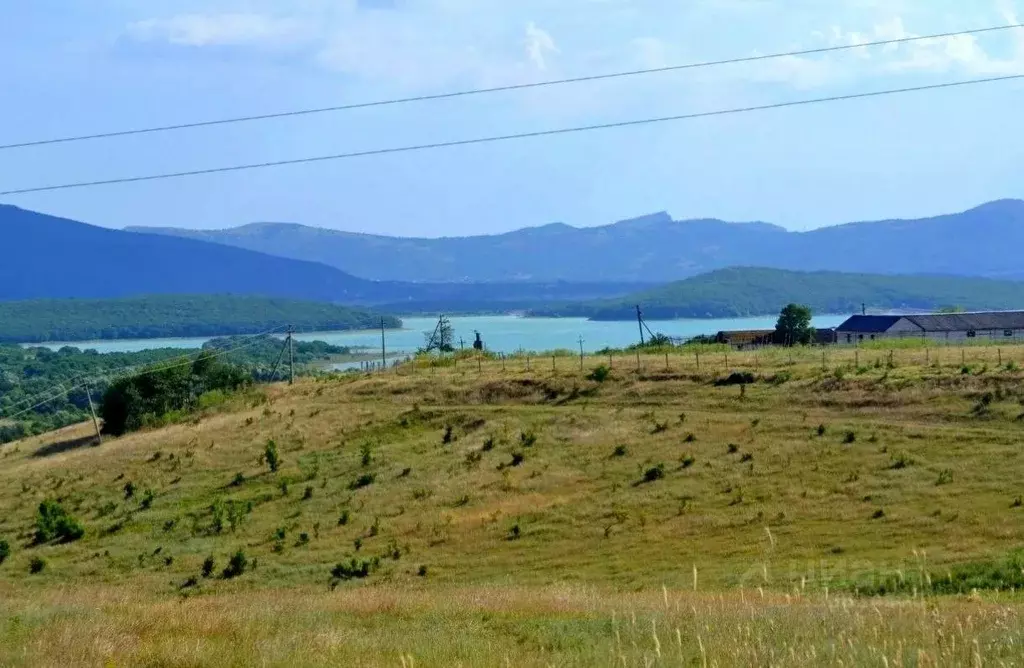Участок в Севастополь с. Россошанка, ул. Байдарская, 26 (10.0 сот.) - Фото 1