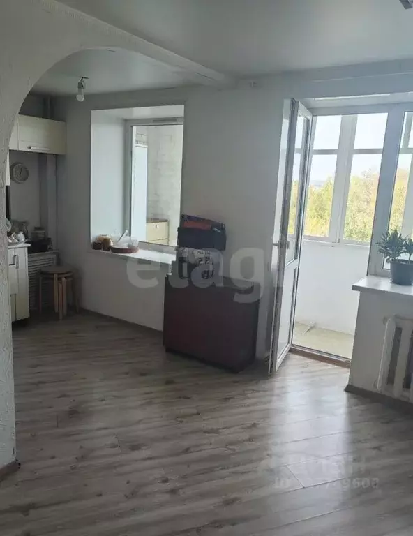 3-к кв. Саратовская область, Энгельс Студенческая ул., 183а (60.0 м) - Фото 2