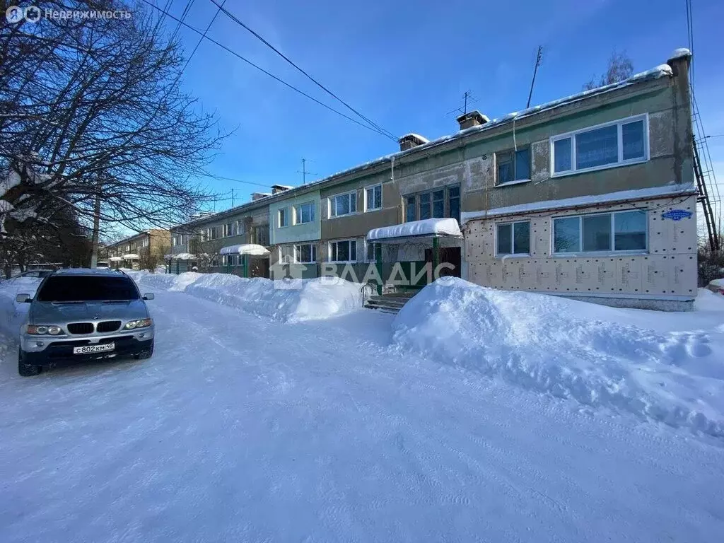 3-комнатная квартира: посёлок городского типа Товарково, Центральная ... - Фото 1