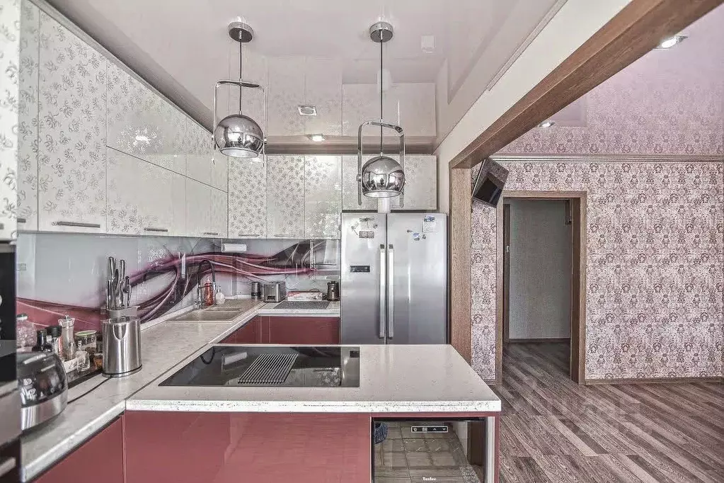 3-к кв. Сахалинская область, Южно-Сахалинск Комсомольская ул., 280 ... - Фото 2