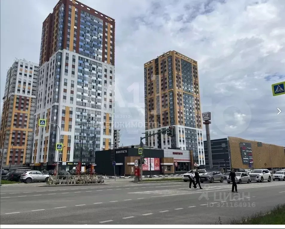 Помещение свободного назначения в Свердловская область, Екатеринбург ... - Фото 1