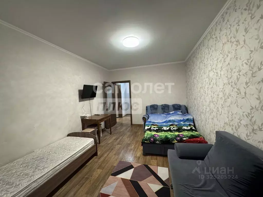 1-к кв. Оренбургская область, Оренбург Транспортная ул., 16А (45.0 м) - Фото 2