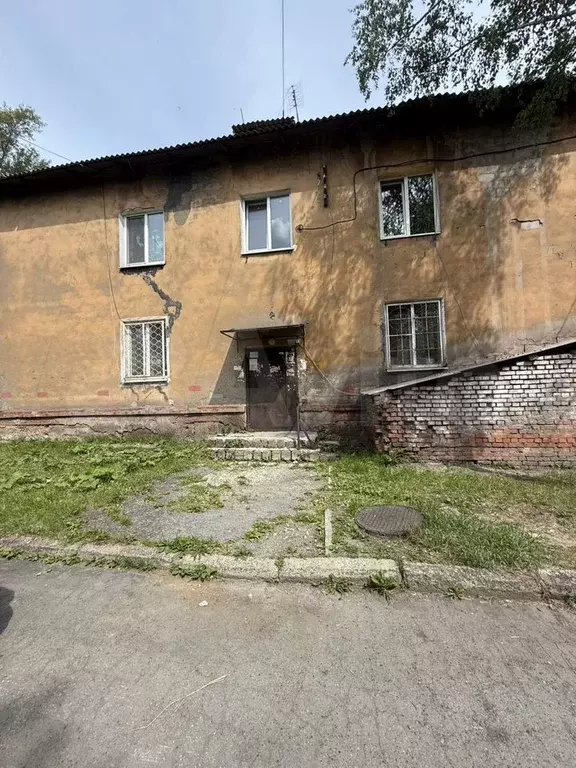 3-к. квартира, 63,7 м, 2/2 эт. - Фото 0