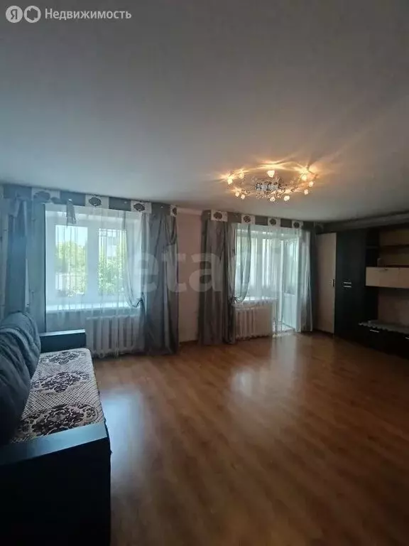 2-комнатная квартира: Ишим, улица Шаронова, 17 (56.5 м) - Фото 0