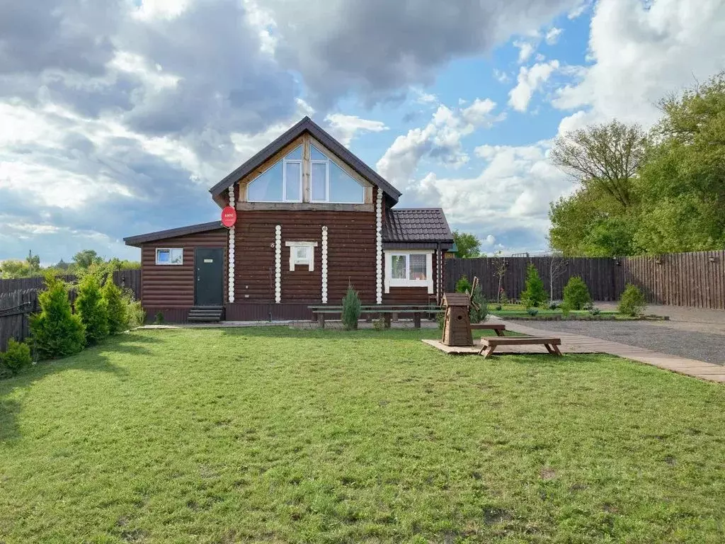 Дом в Пензенская область, Мокшанский район, Рамзайский сельсовет, с. ... - Фото 1