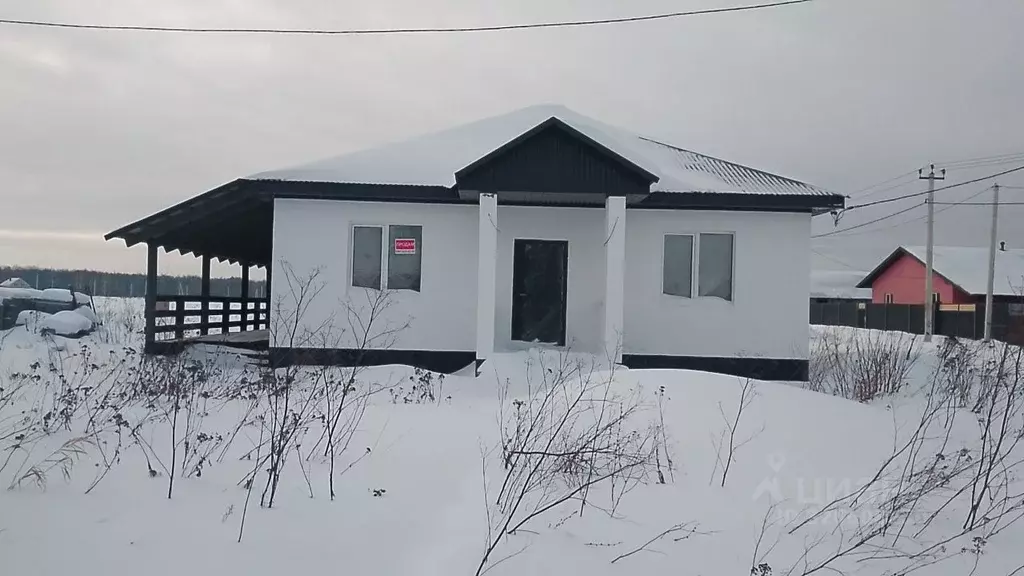 Коттедж в Башкортостан, Уфимский район, Кирилловский сельсовет, д. ... - Фото 1