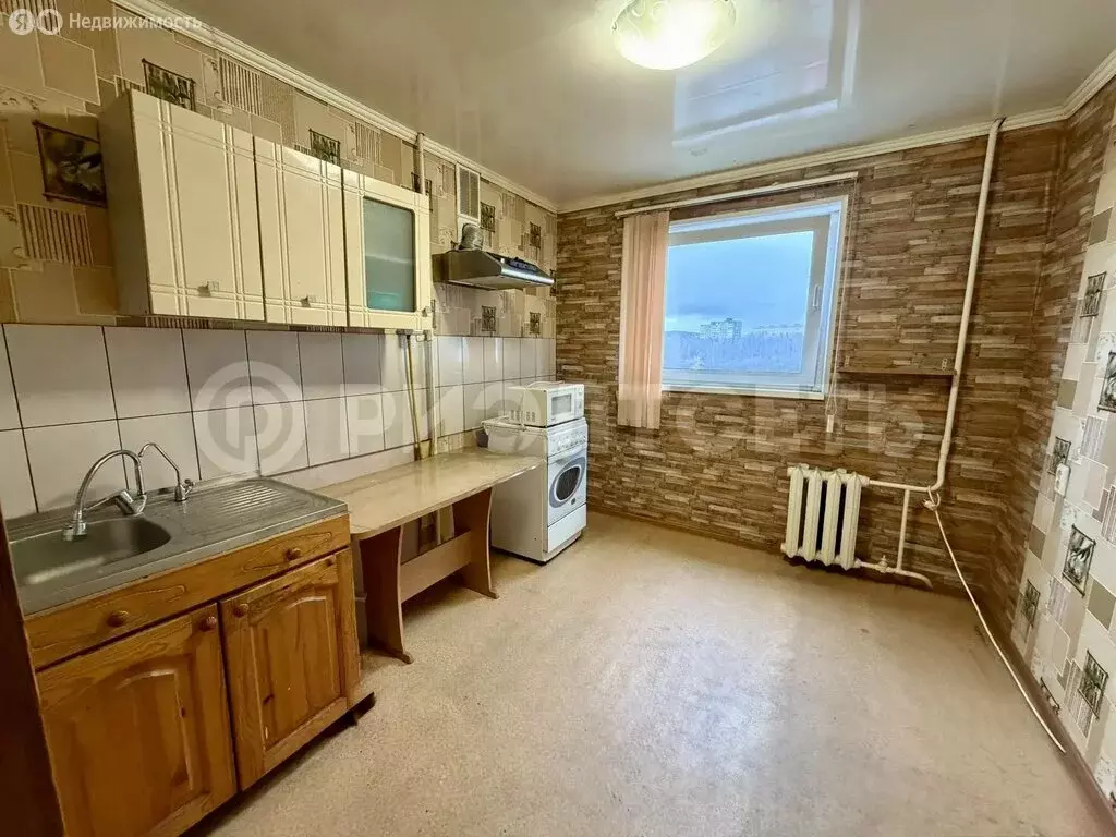 3-комнатная квартира: Мурманск, улица Александрова, 4/1 (57.7 м) - Фото 1