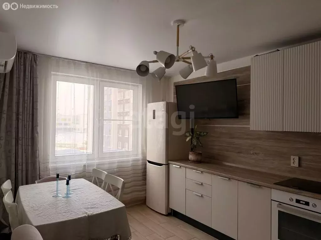 2-комнатная квартира: Нижний Новгород, Новокузнечихинская улица, 2 ... - Фото 1