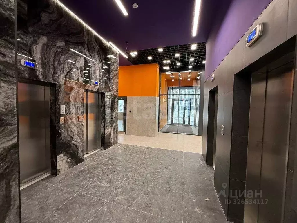 1-к кв. Тюменская область, Тюмень ул. Фармана Салманова, 15 (37.5 м) - Фото 1