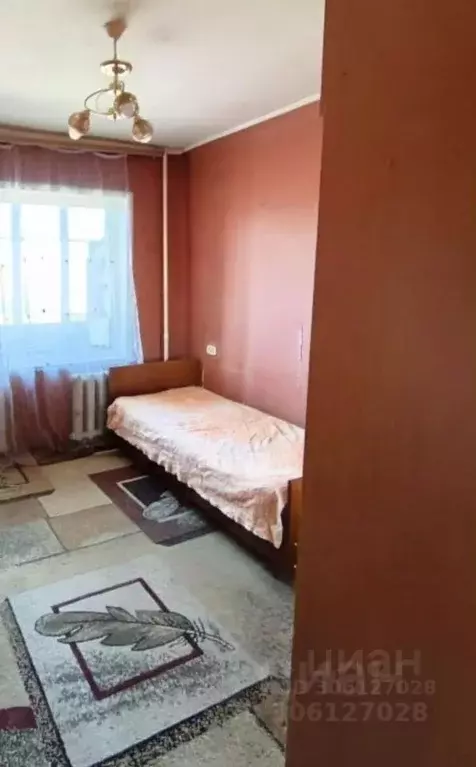 Комната Алтайский край, Барнаул ул. Панфиловцев, 3 - Фото 1