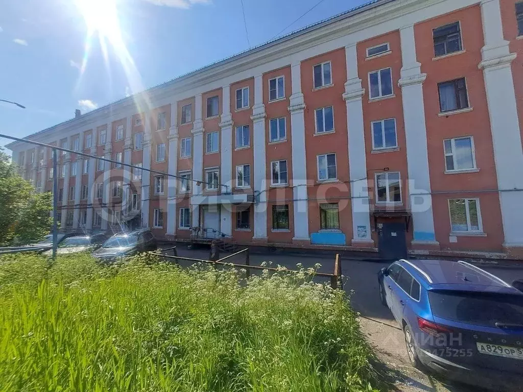 2-к кв. Мурманская область, Мурманск ул. Шмидта, 21 (57.0 м) - Фото 0