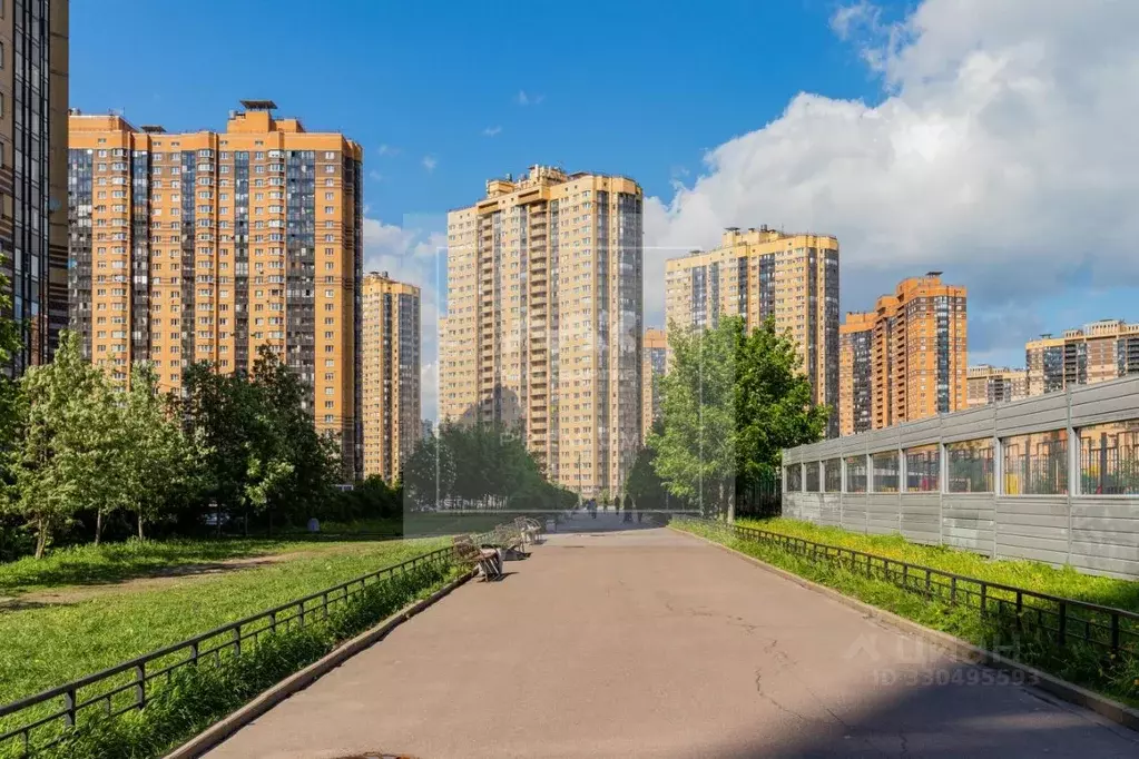 Помещение свободного назначения в Санкт-Петербург пос. Парголово, ул. ... - Фото 1