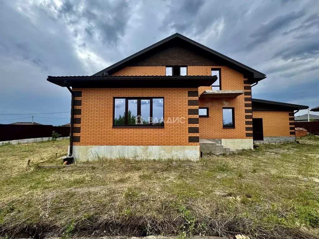 Дом в Белгородская область, Старый Оскол ул. Хлопковая, 16 (287 м) - Фото 0