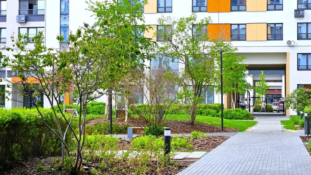 1-к кв. Тюменская область, Тюмень ул. 50 лет Октября, 57Бк1 (45.0 м) - Фото 2