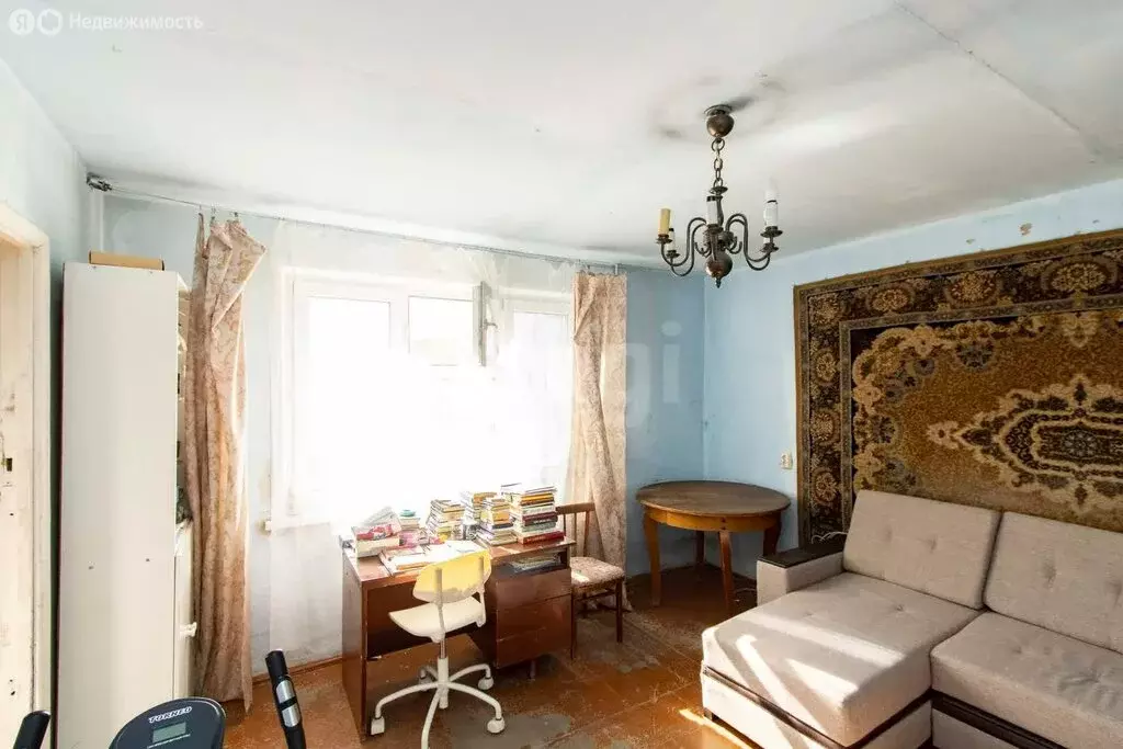 4-комнатная квартира: Тюмень, улица 50 лет Октября, 68 (64.3 м) - Фото 2