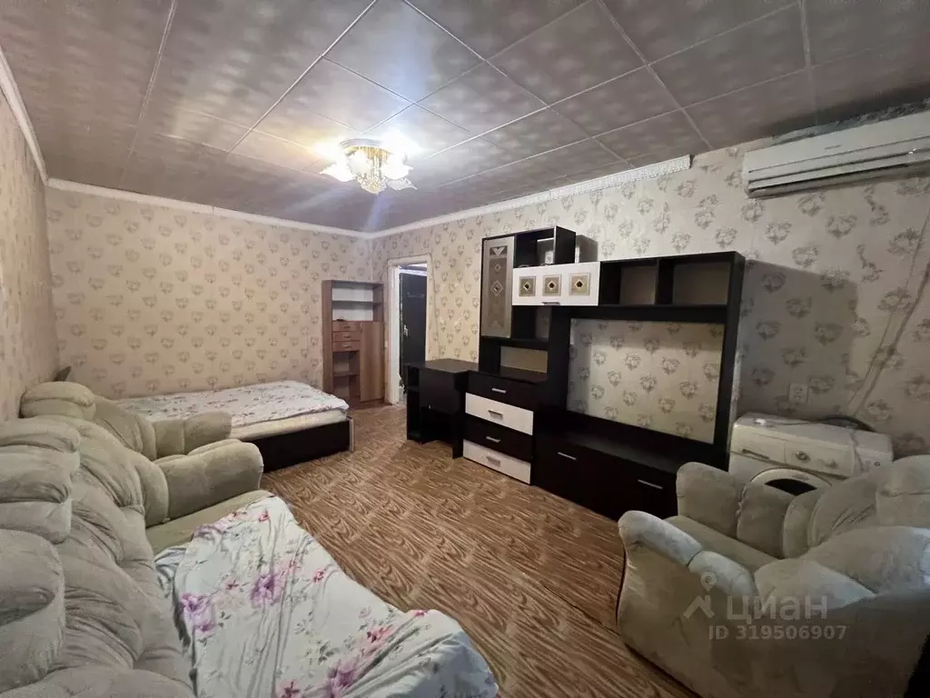 1-к кв. Астраханская область, Астрахань ул. Вячеслава Мейера, 12 (30.7 ... - Фото 0