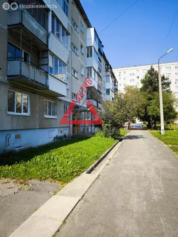1-комнатная квартира: Каменск-Уральский, улица Лермонтова, 121 (28.2 ... - Фото 1