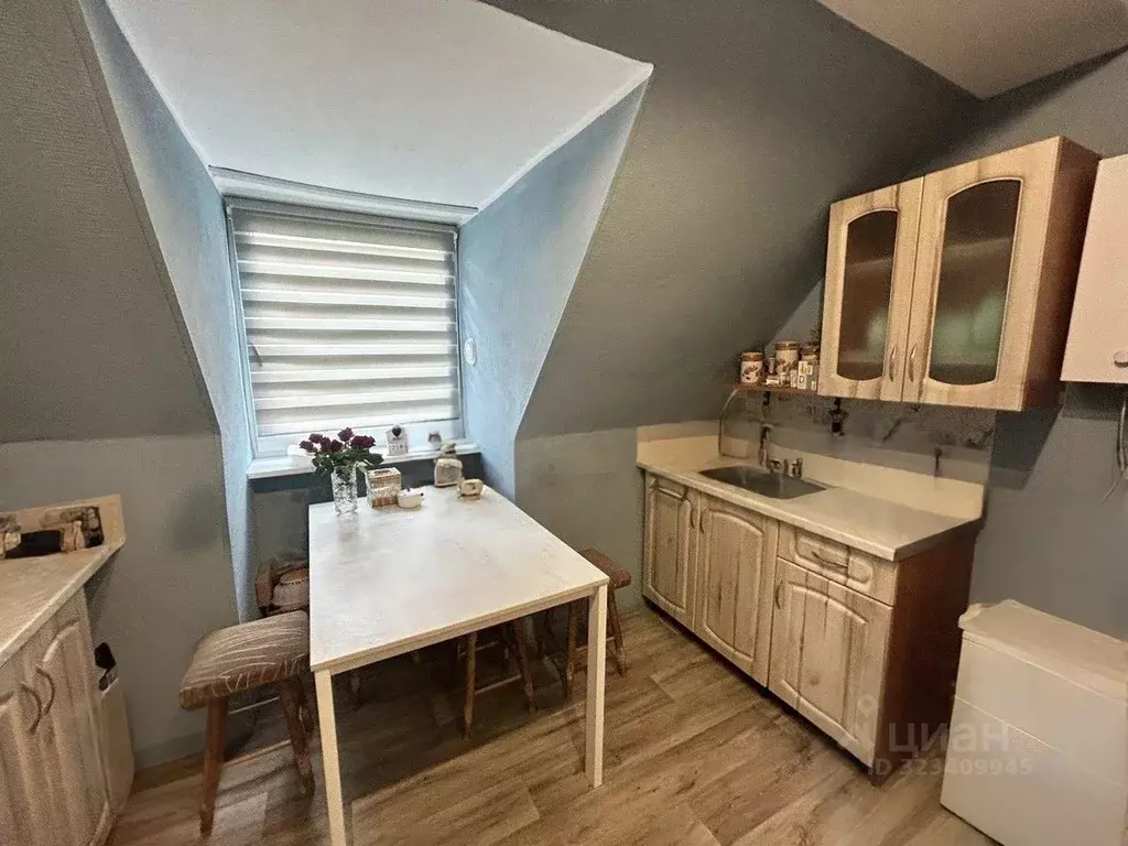 3-к кв. Калининградская область, Калининград ул. Юрия Гагарина (48.5 ... - Фото 2